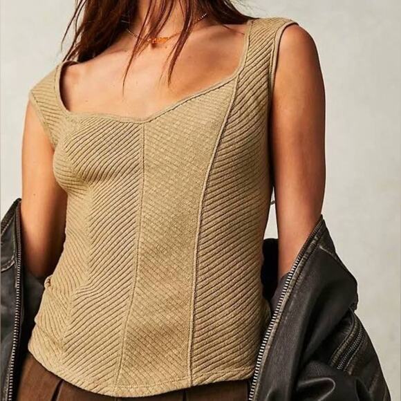 NWT Free People Boss Babe Tank in Cobra Size Medium - Picture 4 of 4